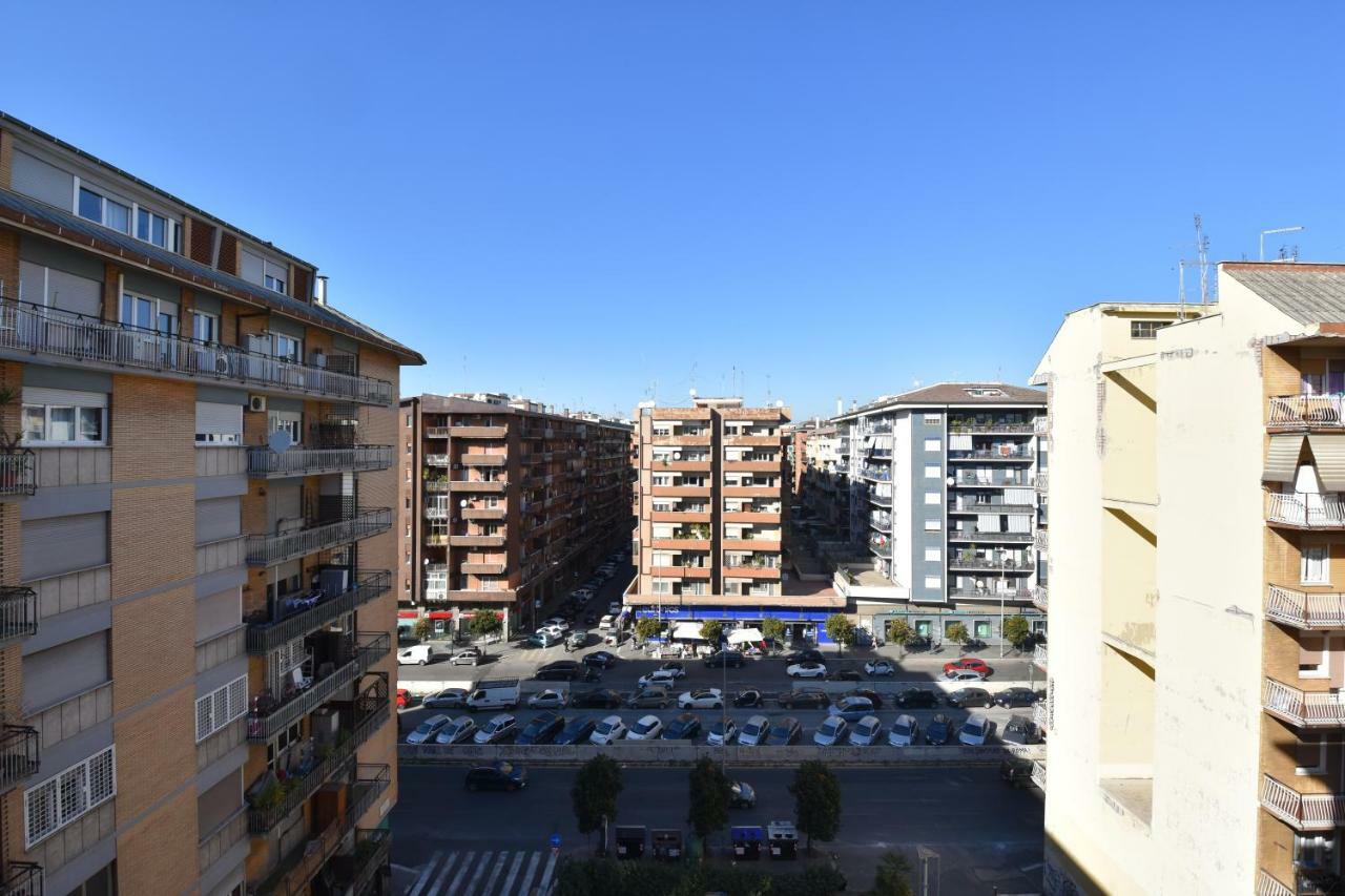 Nice And Warm Rooms Roma Exterior foto
