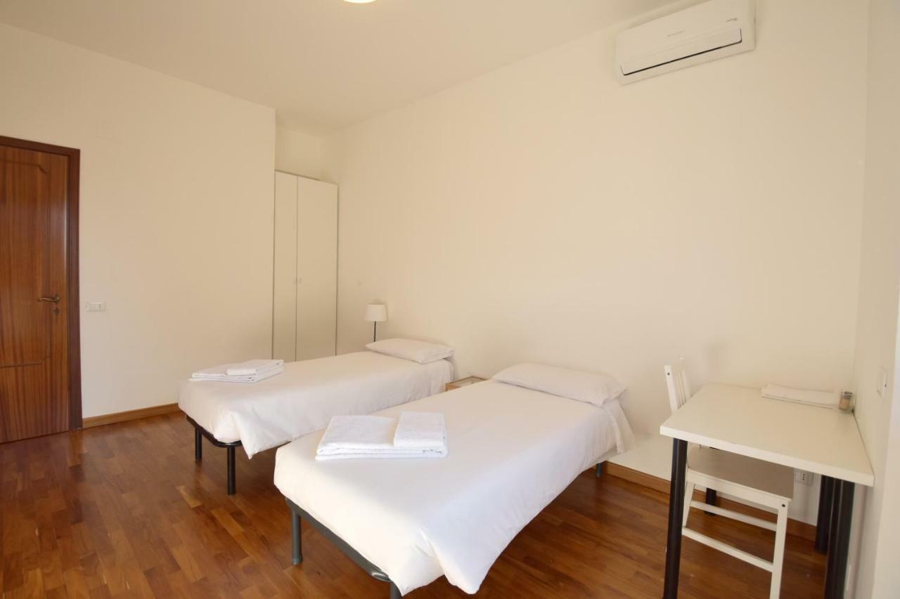 Nice And Warm Rooms Roma Exterior foto